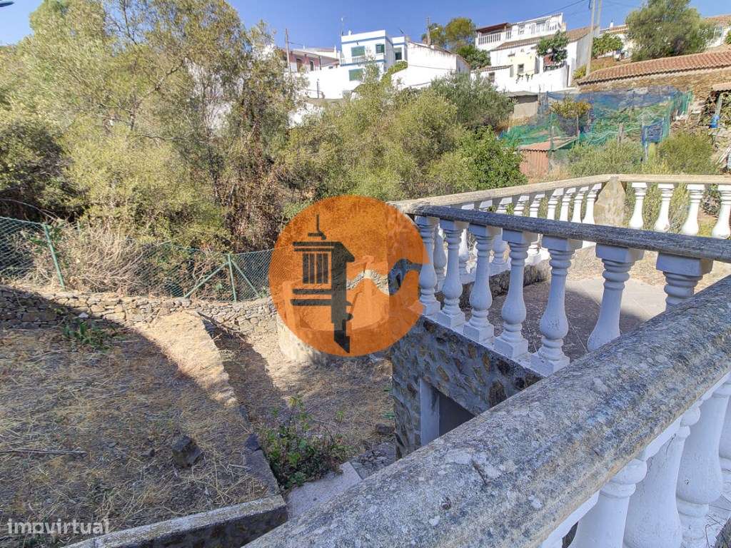 Moradia V4 com terreno + 1 estúdio com vista do rio em Álamo-41