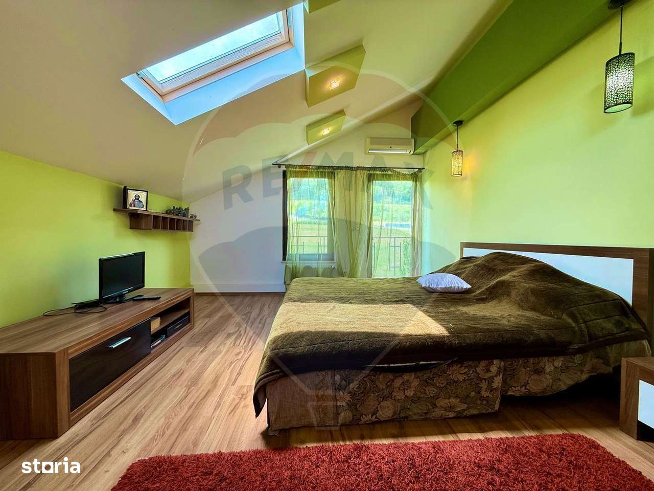 Casa de inchiriat in Hemeius - Imagine principală: 5/8