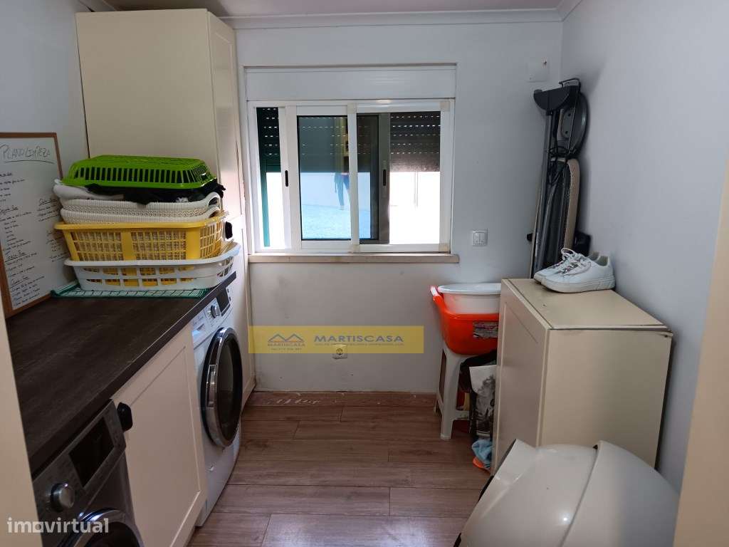 MORADIA DE LUXO V3 COM PISCINA e QUINTA- TERRUGEM-5