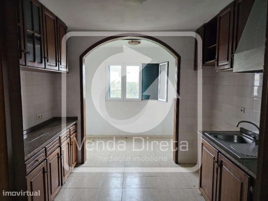 Apartamento T3 com Excelente Localização em São Martinho - Funchal ... - Grande imagem: 4/23