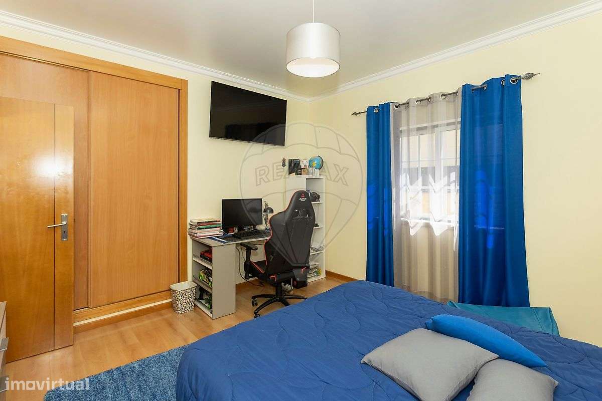 Moradia T4 para venda-17