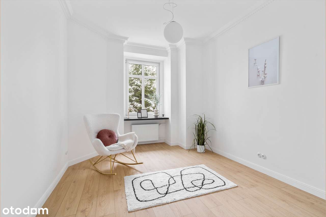 Klimatyczne 3 pokojowe mieszkanie w odrestaurowanej kamienicy-16