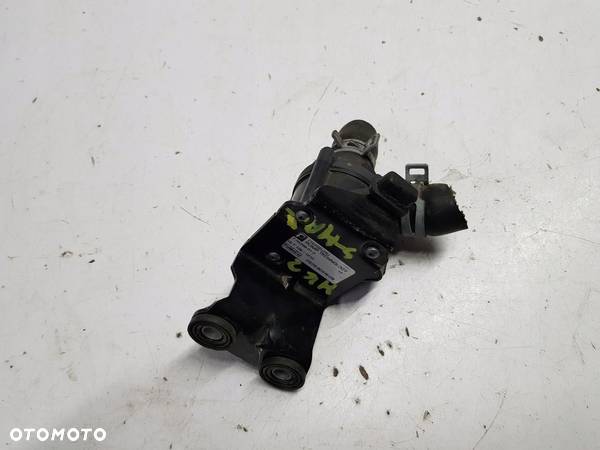 pompa wody Ford Kuga mk2 lift 1.5 DS7G8C419CB - 2