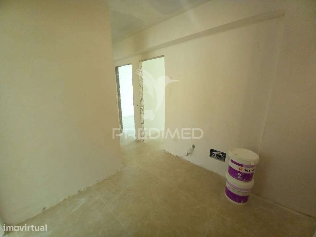 Apartamento T2 em Carregado - Grande imagem: 2/29