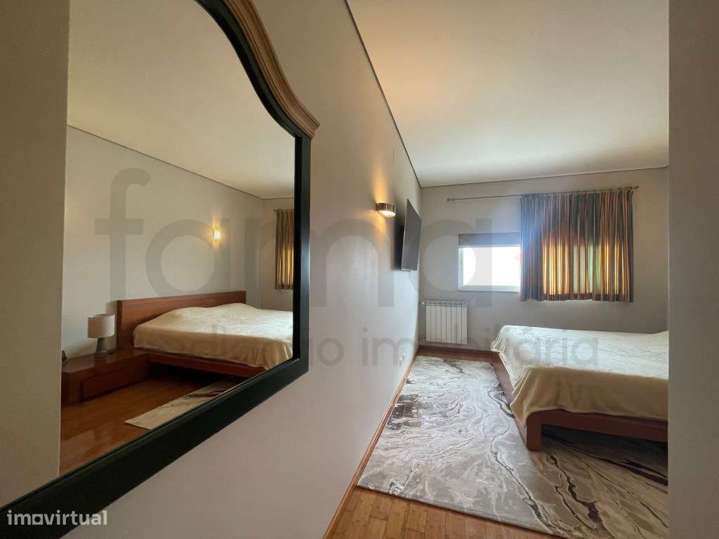 Penthouse Exclusiva com Terraço Panorâmico - Setúbal-45