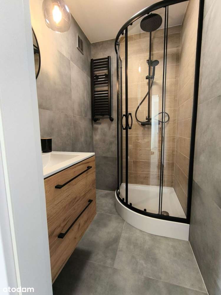 Balkon| Winda| Piwnica| po remoncie-7