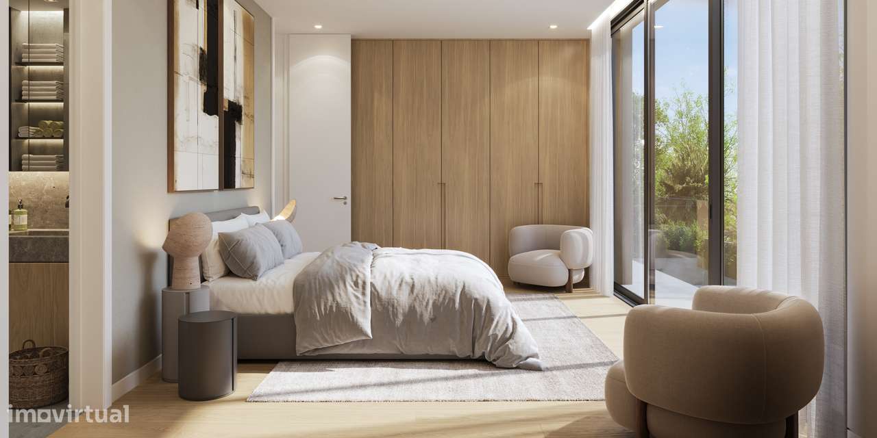 Moradia T4 com piscina, garagem e vista jardim e serra-6