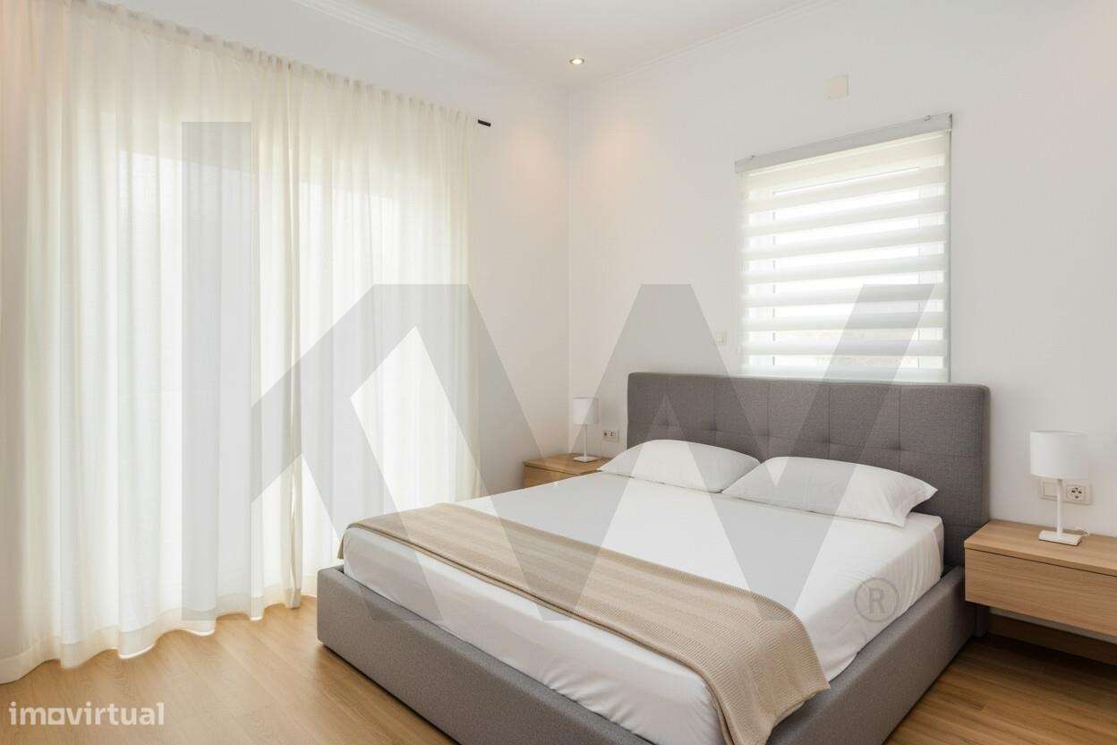 Moradia T4 em Alhos Vedros - Conforto e Espaço - Grande imagem: 5/46