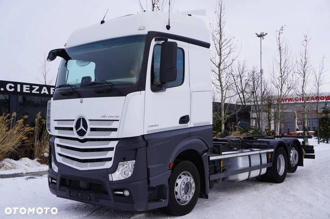 Mercedes-Benz Actros 2542 BDF E6 Standard / 6×2 / Salonka - 1