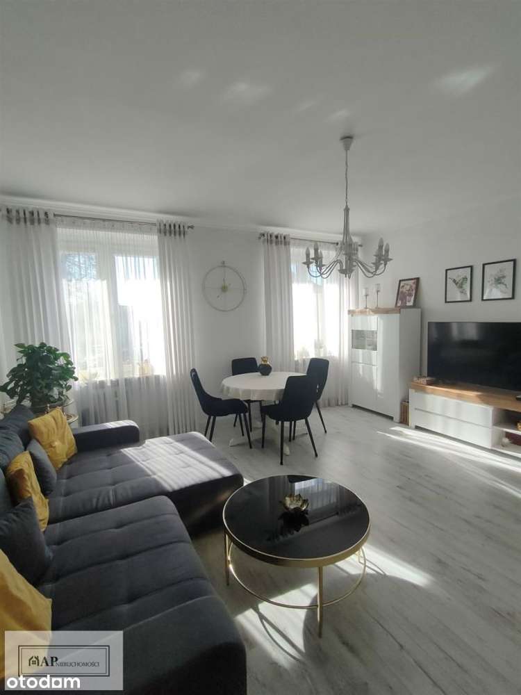 Okazja! M-3 w centrum, 1 piętro, 70 m2-0