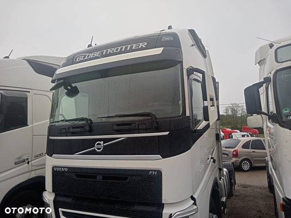 VOLVO FH4 KABINA GLOBETROTTER EURO6 KOMPLETNA 2017 - 2