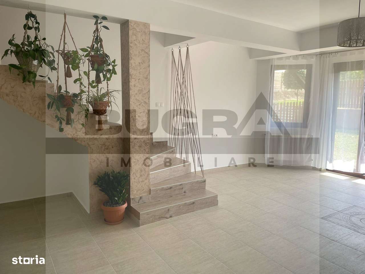 Casa moderna de 220mp, 100mp curte, 3 parcari,zona Feleacului - Imagine principală: 3/19