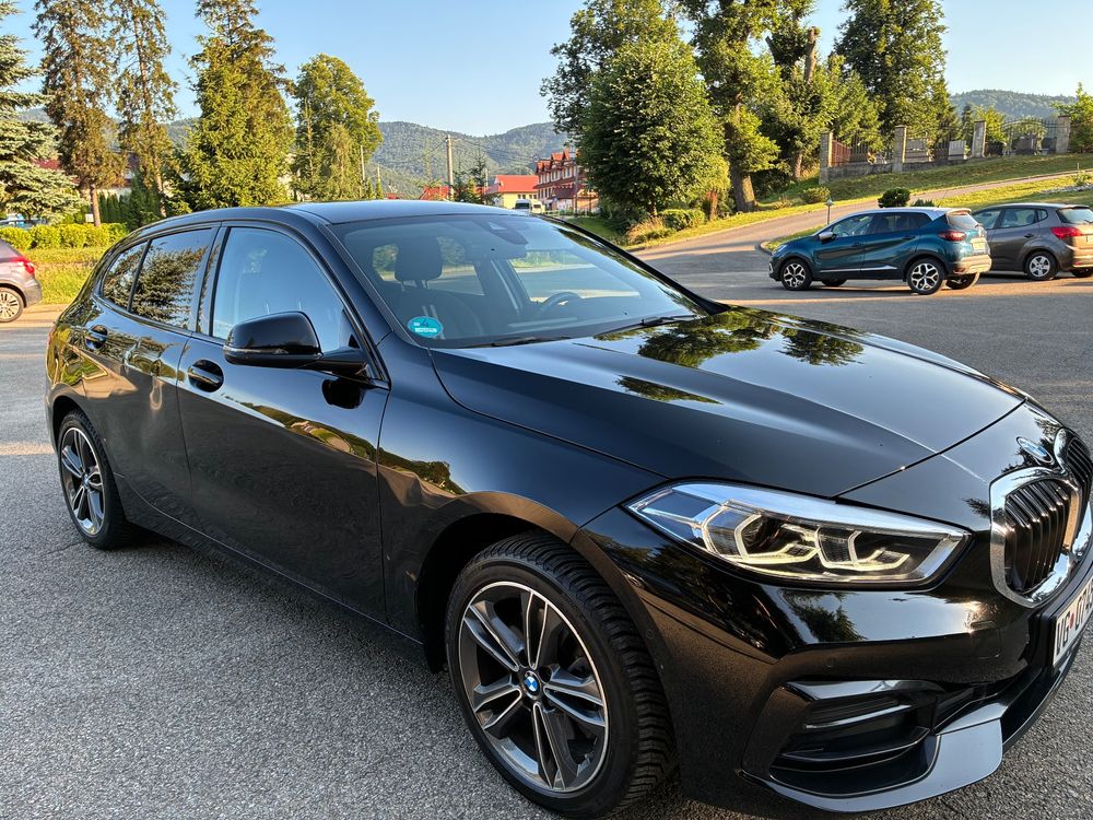 BMW 1 Series F40 (2019-) 118i GPF Sport Line Shadow 2023