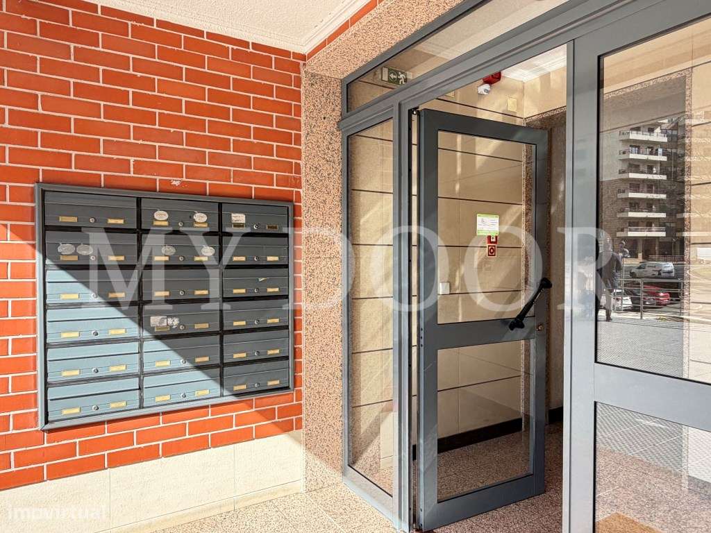 Apartamento T3 - Urb. Colinas do Cruzeiro - Excelente oportunidade-42