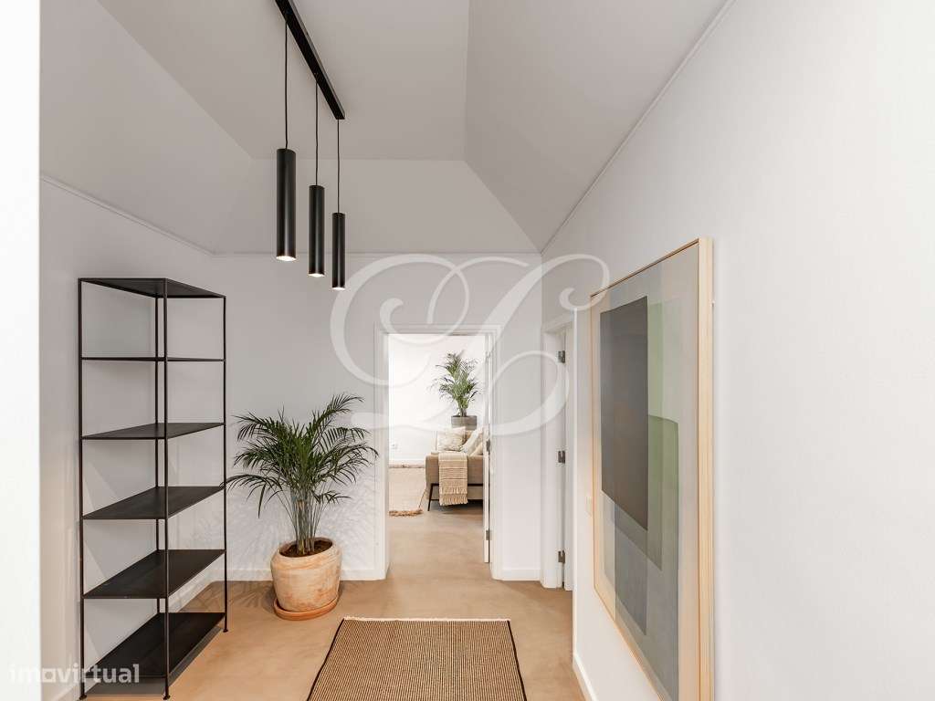Moradia T5 c/ Piscina e Zona Lounge | Estoril-23