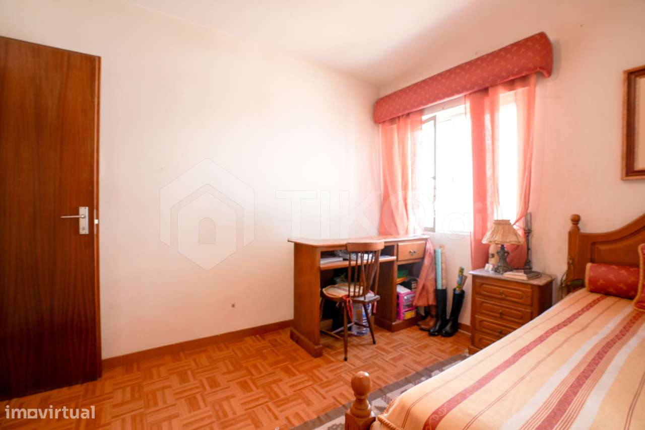 T3 EM PALMELA | ARRECADAÇÃO | 2 CASAS DE BANHO | 116 M² DE ÁREA TOTAL-9