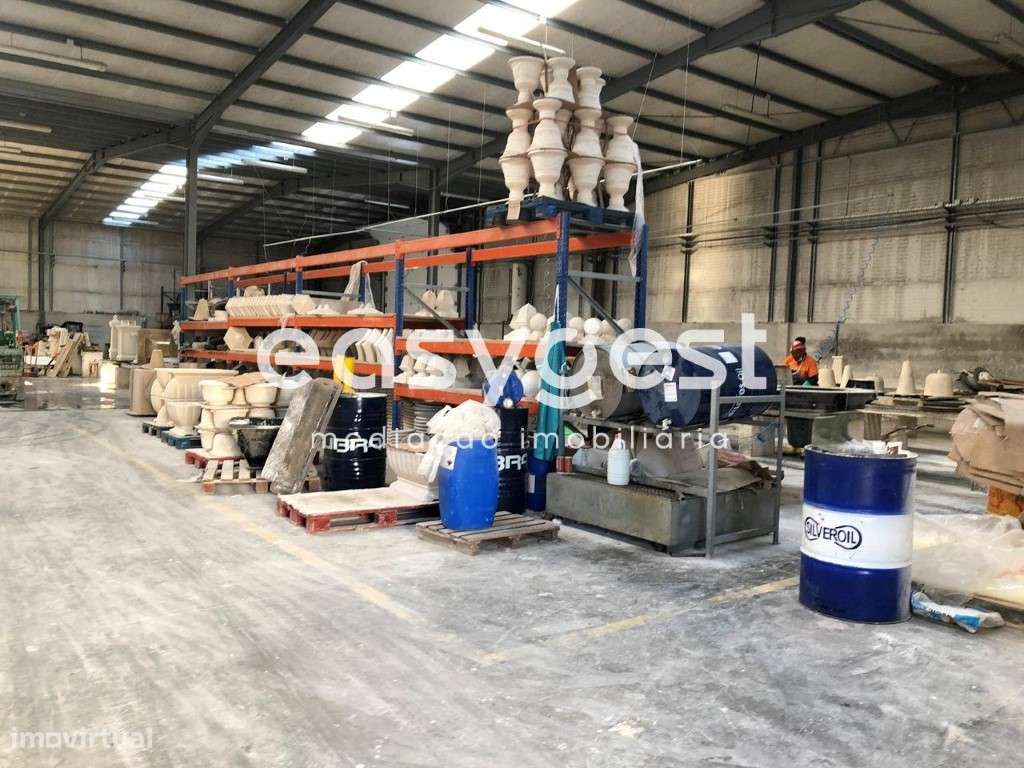 Pavilhões industriais com 6000m2 na Zona Industrial de Vila Verde - Grande imagem: 2/14