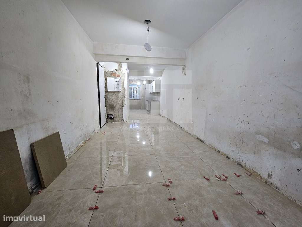 APARTAMENTO T2 - COVA DA PIEDADE-9