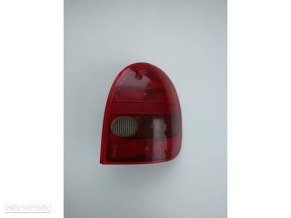 Farolim farol tras direito opel corsa B 3 portas - 1