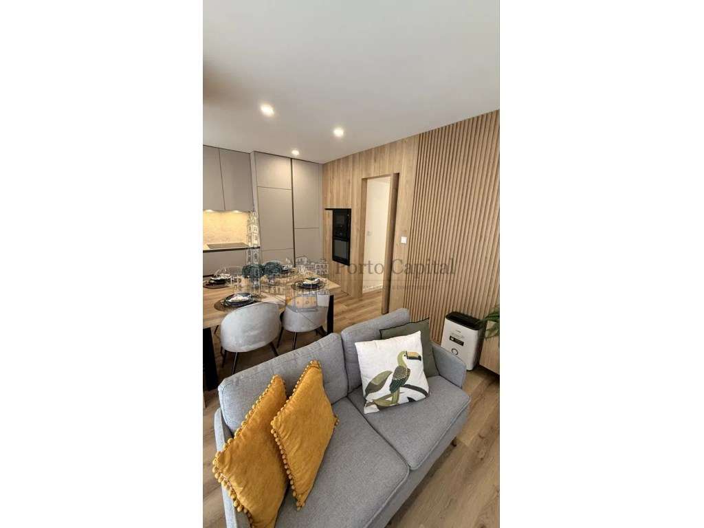 EXCELENTE APARTAMENTO T2 MOBILADO PARA ARRENDAR EM ERMESINDE - Grande imagem: 3/21