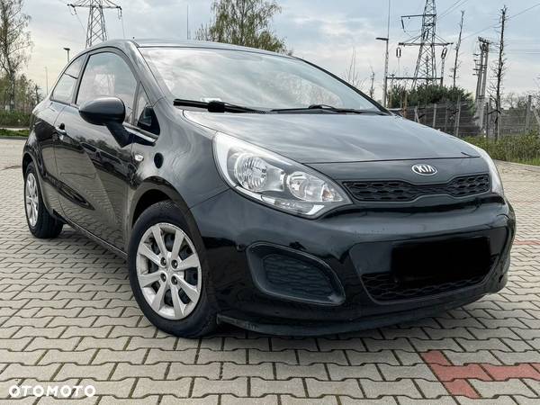 Kia Rio - 7