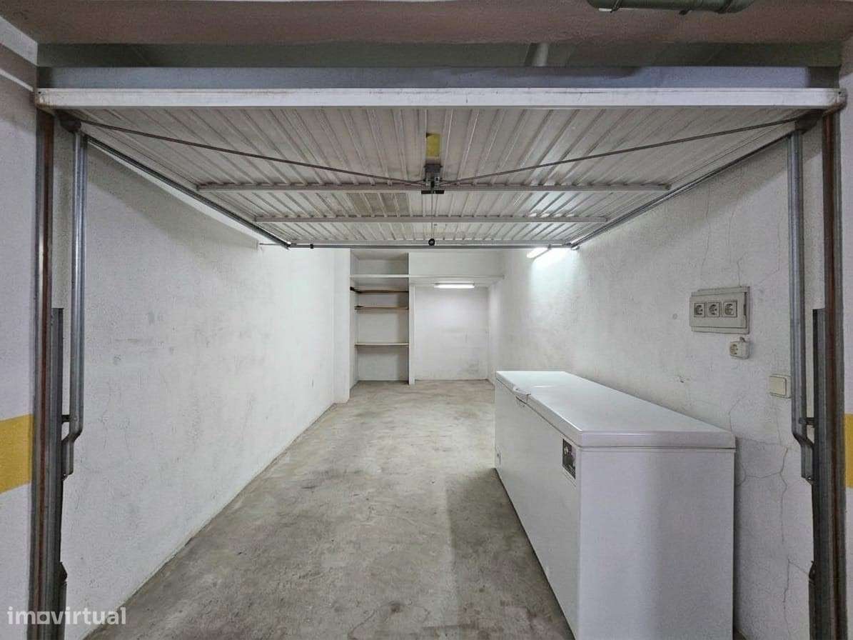 T3 com Garagem, no Centro de Oeiras-21
