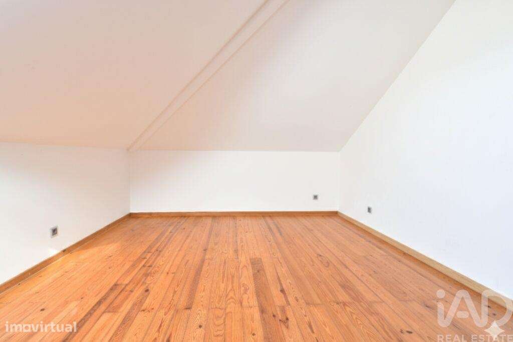 Moradia isolada T6 em Maceira de 193,4 m2 - Grande imagem: 5/21