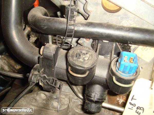 Motor Audi A4 1.8 Turbo AEB - 5