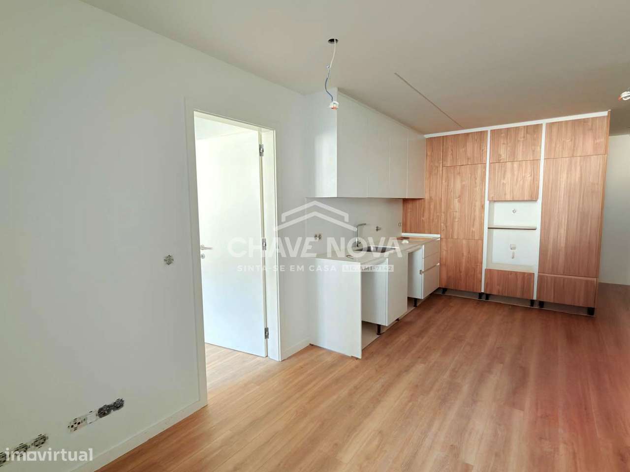 T1 Novo c/ Lugar de Garagem em Santa Marinha (VL8) - Grande imagem: 2/21