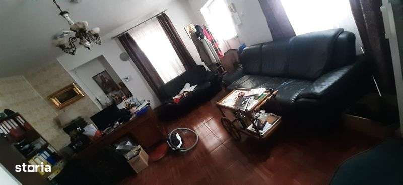 Vand Casa Spatiu Comercial - Imagine principală: 4/5