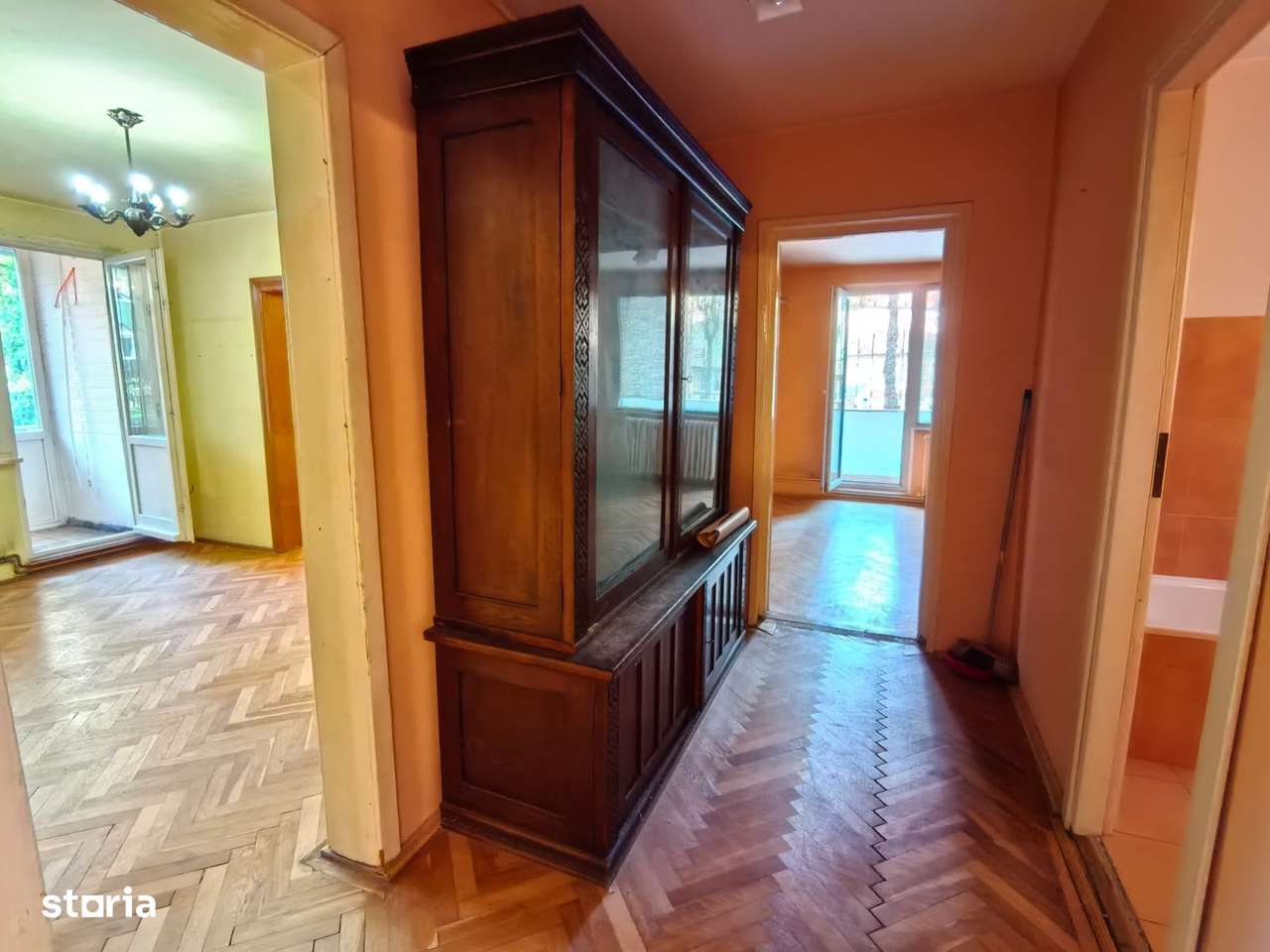 Apartament cu 4camere Parter Inalt-Punctele Cardinale-Medicina-Central-13
