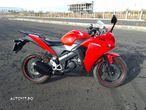 Honda CBR 125R - 7