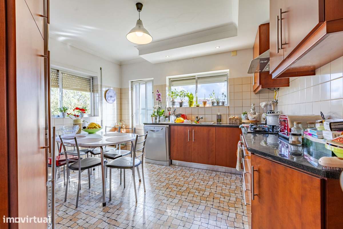 Excelente Moradia T3 - Fatima (Centro)-8