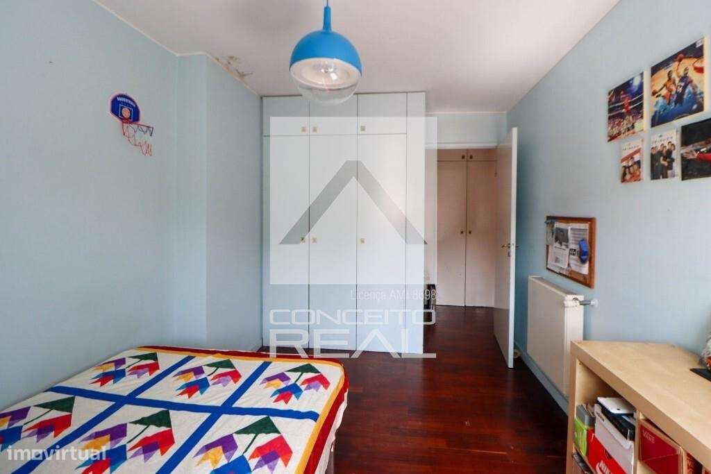 Apartamento T4 Duplex - Cooperativa dos Arquitectos-34