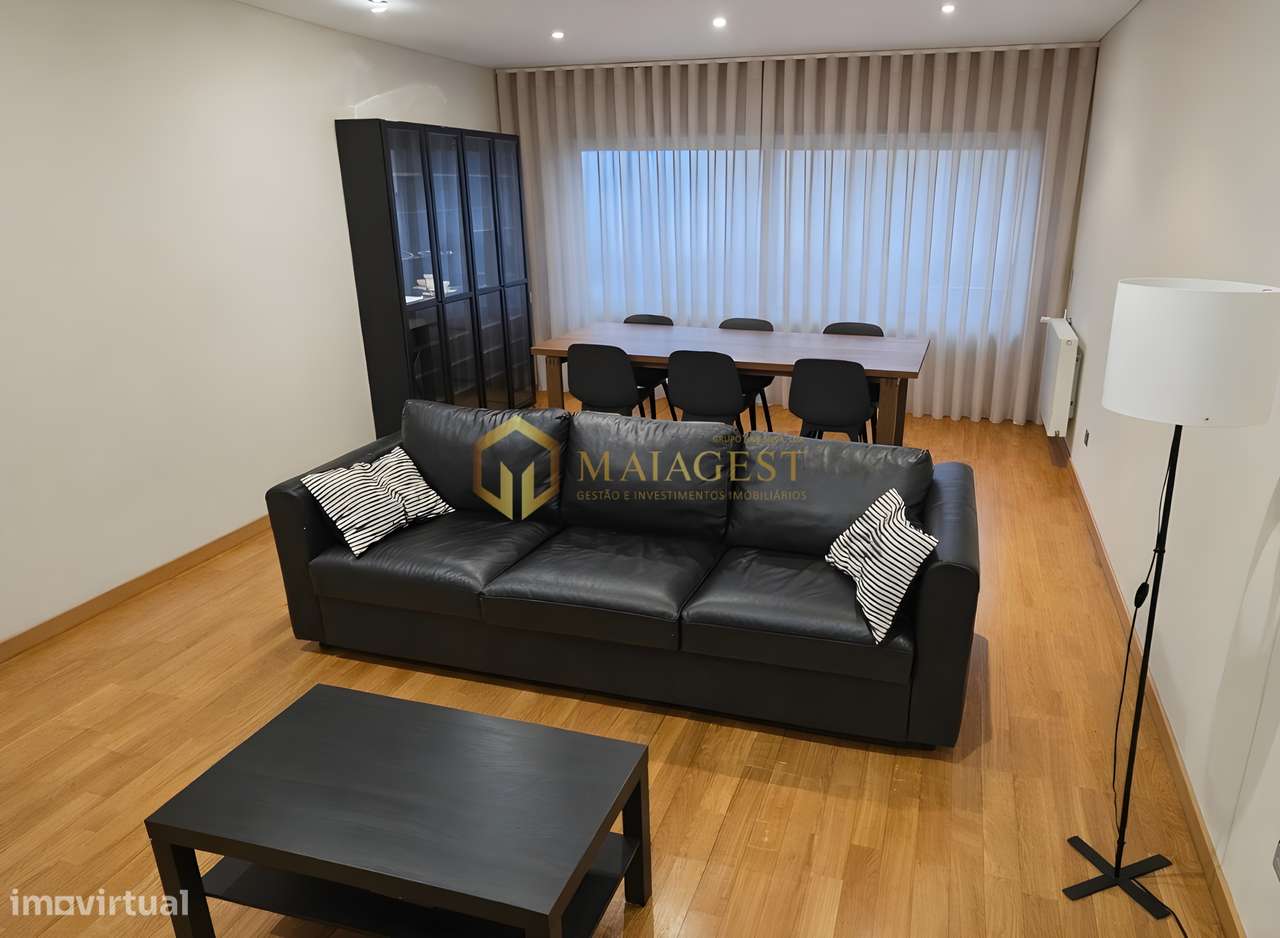 T2+1 como Novo com Varanda e Garagem no Centro de Rio Tinto - Grande imagem: 3/14