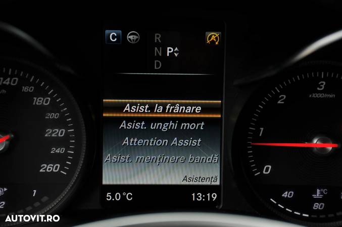 Mercedes-Benz GLC 220 d 4Matic 9G-TRONIC - 32