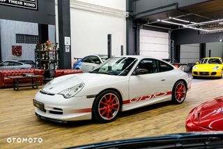 Porsche 911 Carrera 4