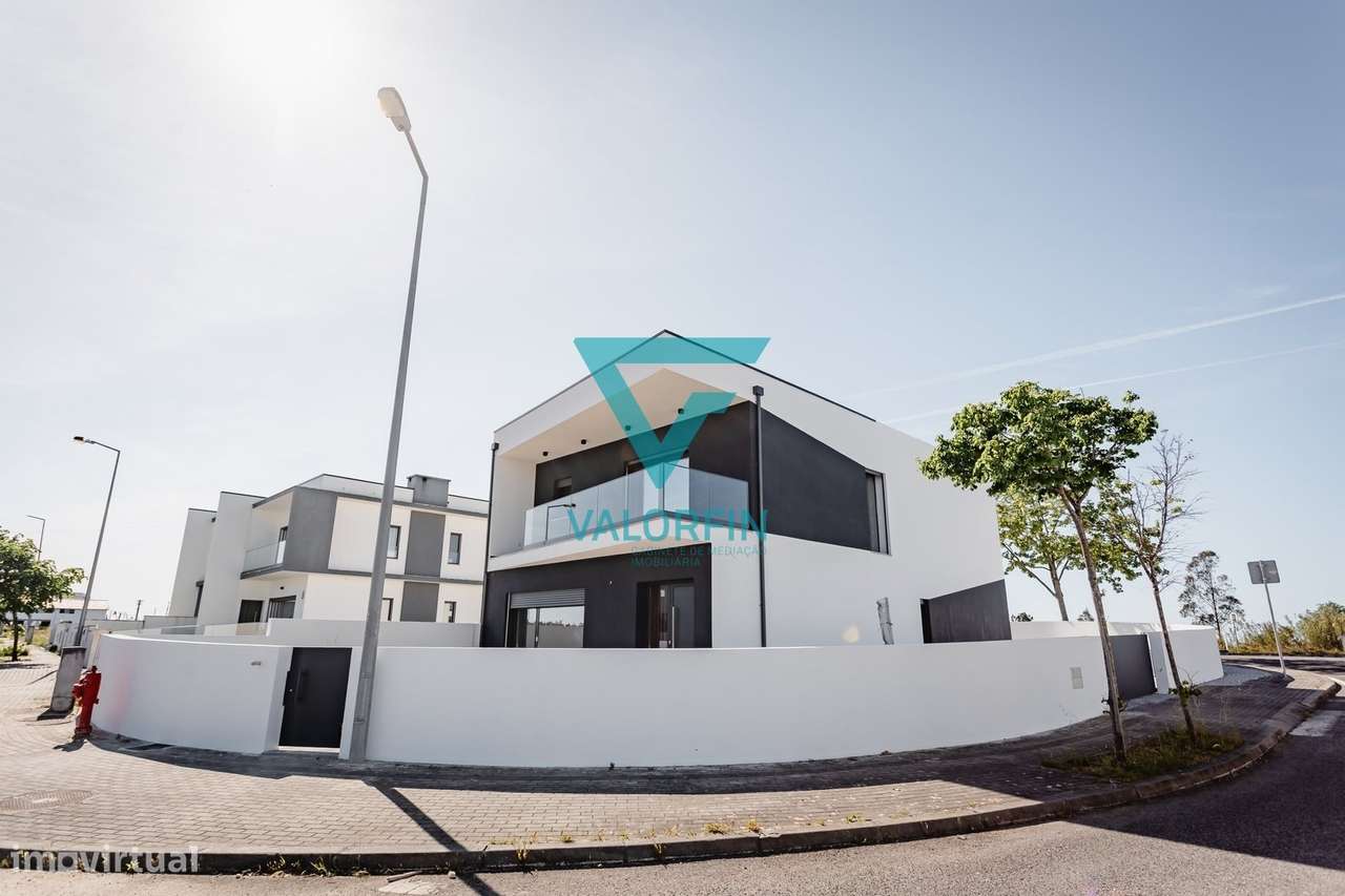 MoradiaT4 NOVA | Barosa - Leiria-40