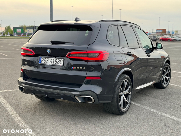 BMW X5 M M50d - 23