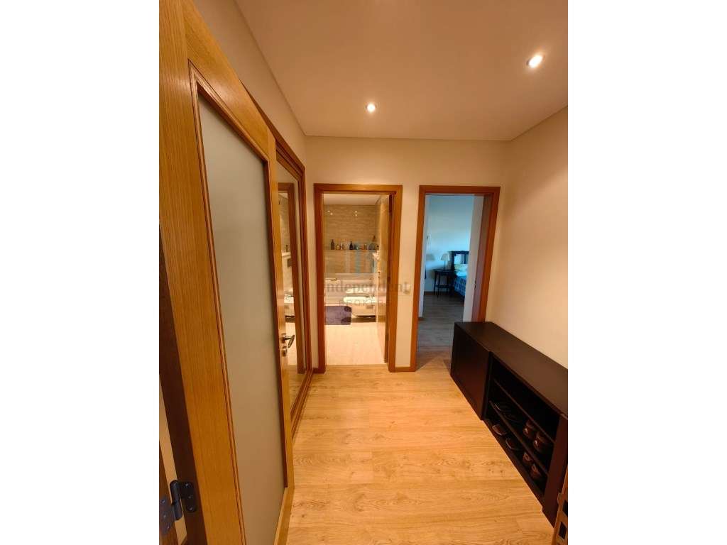 Excelente e luminoso T1 Costa da Caparica-6