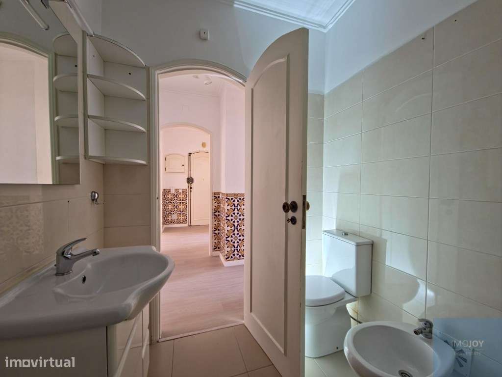 Simpático Apartamento T2 na Quinta da Bicuda-16