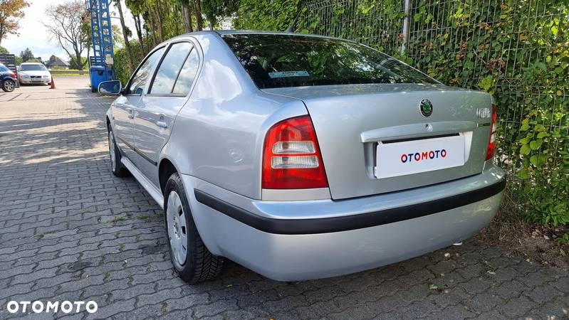 Skoda Octavia 1.8T Tour Classic - 26