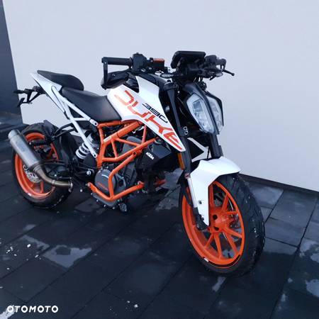 KTM Duke - 11