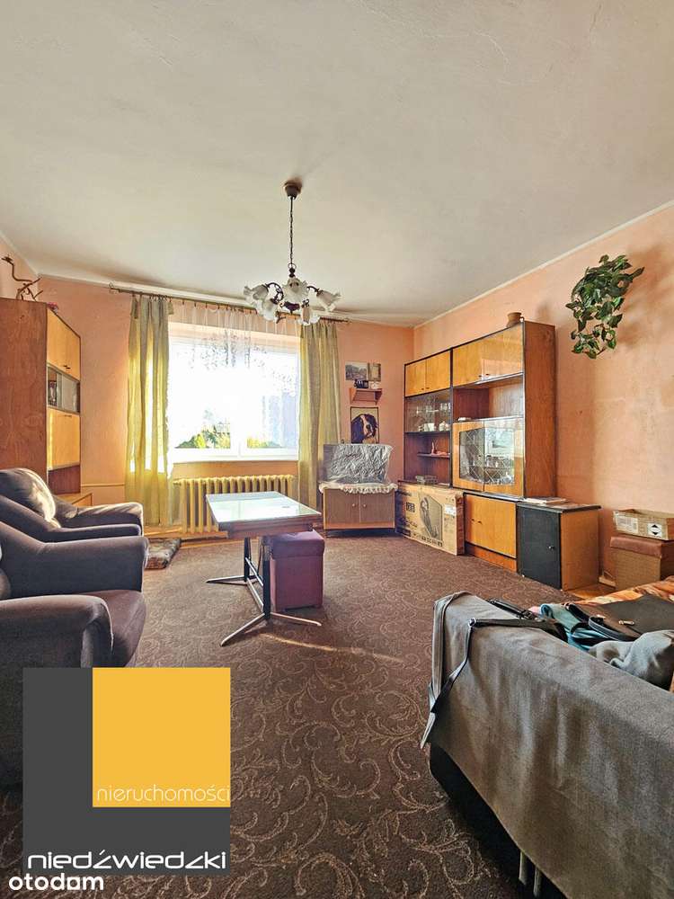 Mały dom  do remontu z Cegły!-6