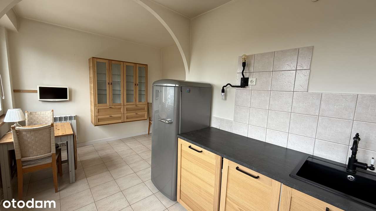 Mieszkanie 3-pokojowe z parkingiem w Turku-8