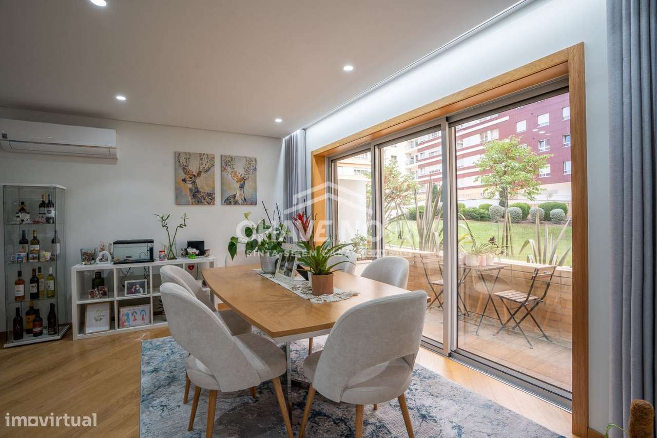 Apartamento T3 com Garagem e Varanda em Oliveira do Douro - Grande imagem: 3/21