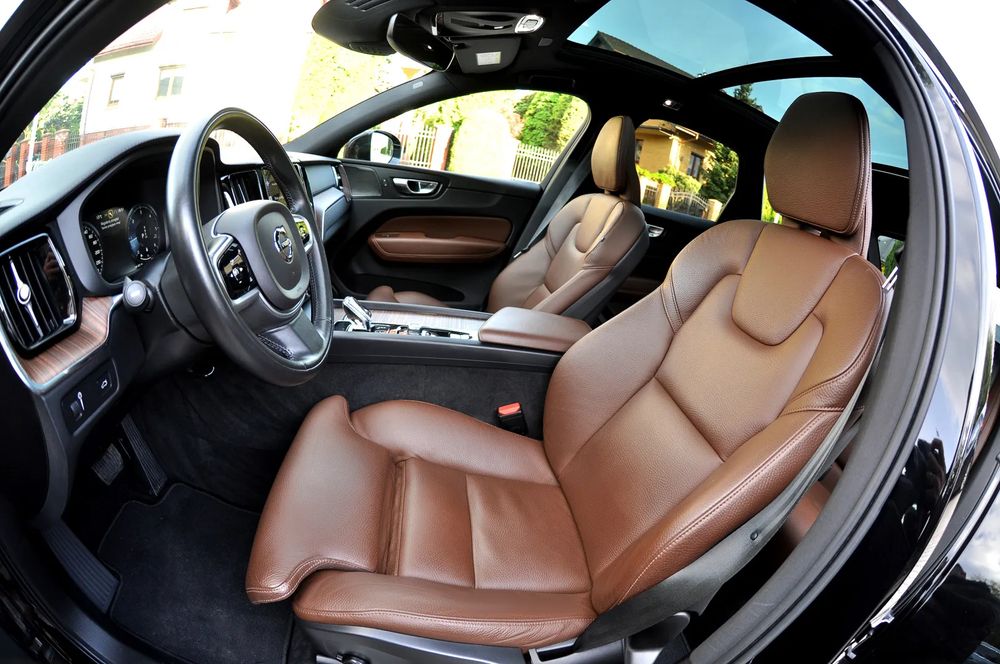 Volvo XC60 II B4 D Geartronic Inscription 2021