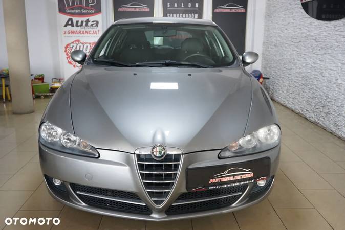 Alfa Romeo 147 1.6 T.S Impression - 3