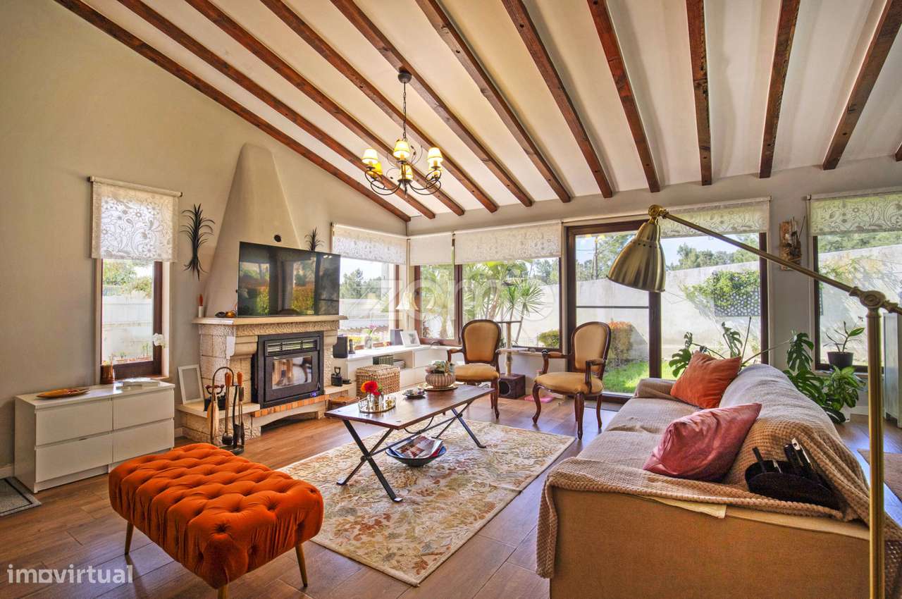 Moradia T3 de luxo , em Vila Alegre , Fernão Ferro - Grande imagem: 4/60