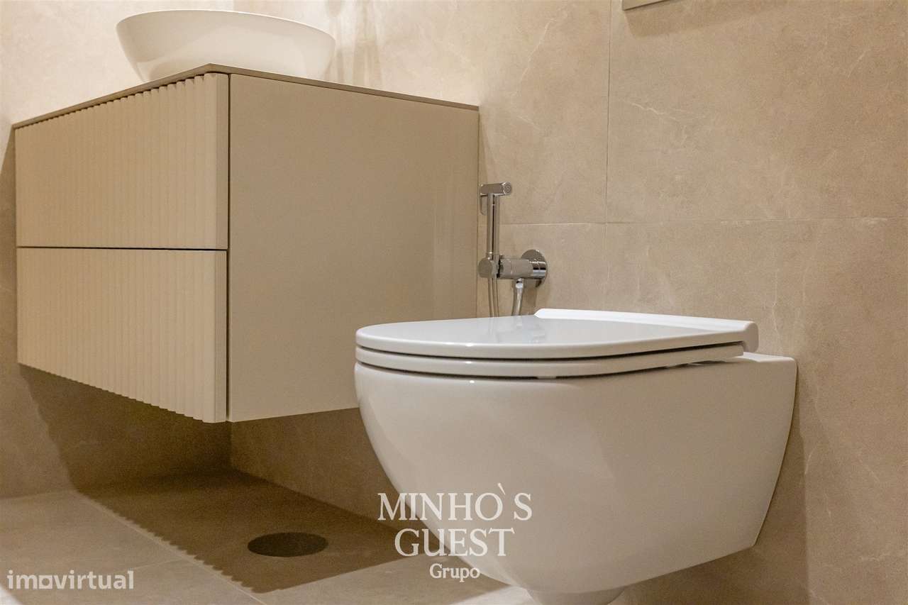 Apartamento T1 de Luxo c/ AC, Elevador e Garagem - Matosinhos-20